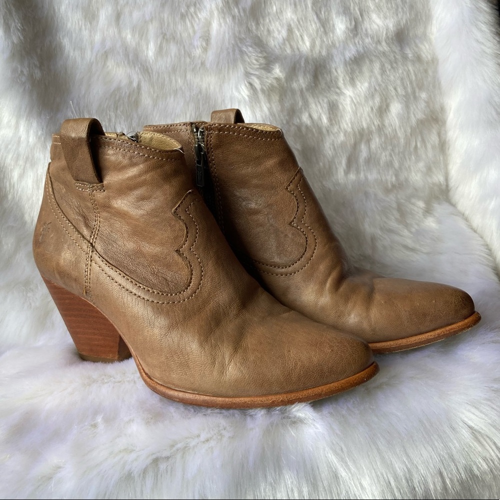 Frye short boots